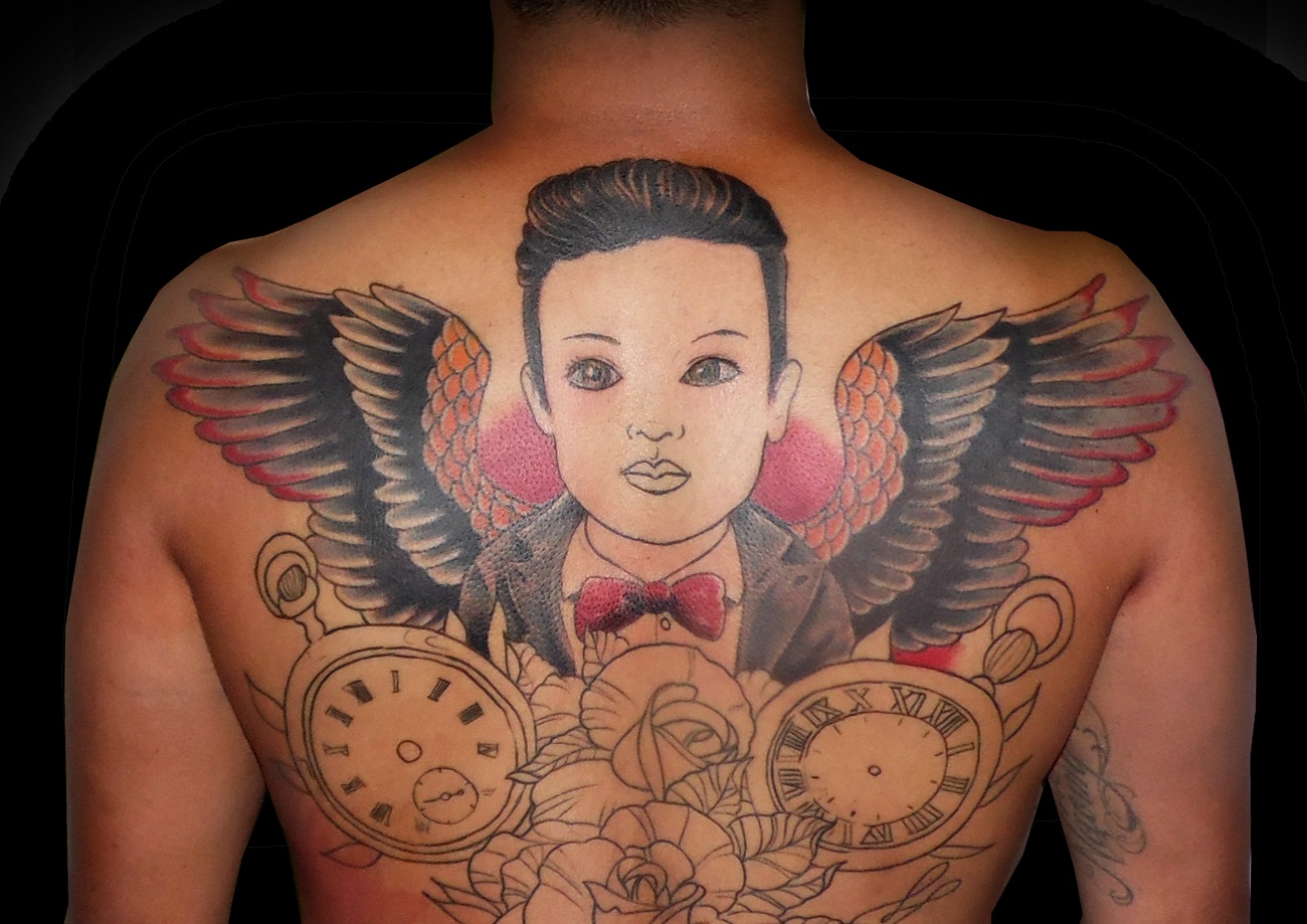 tatuaje tattoo retrato neo traditional color espalda 13depicas
