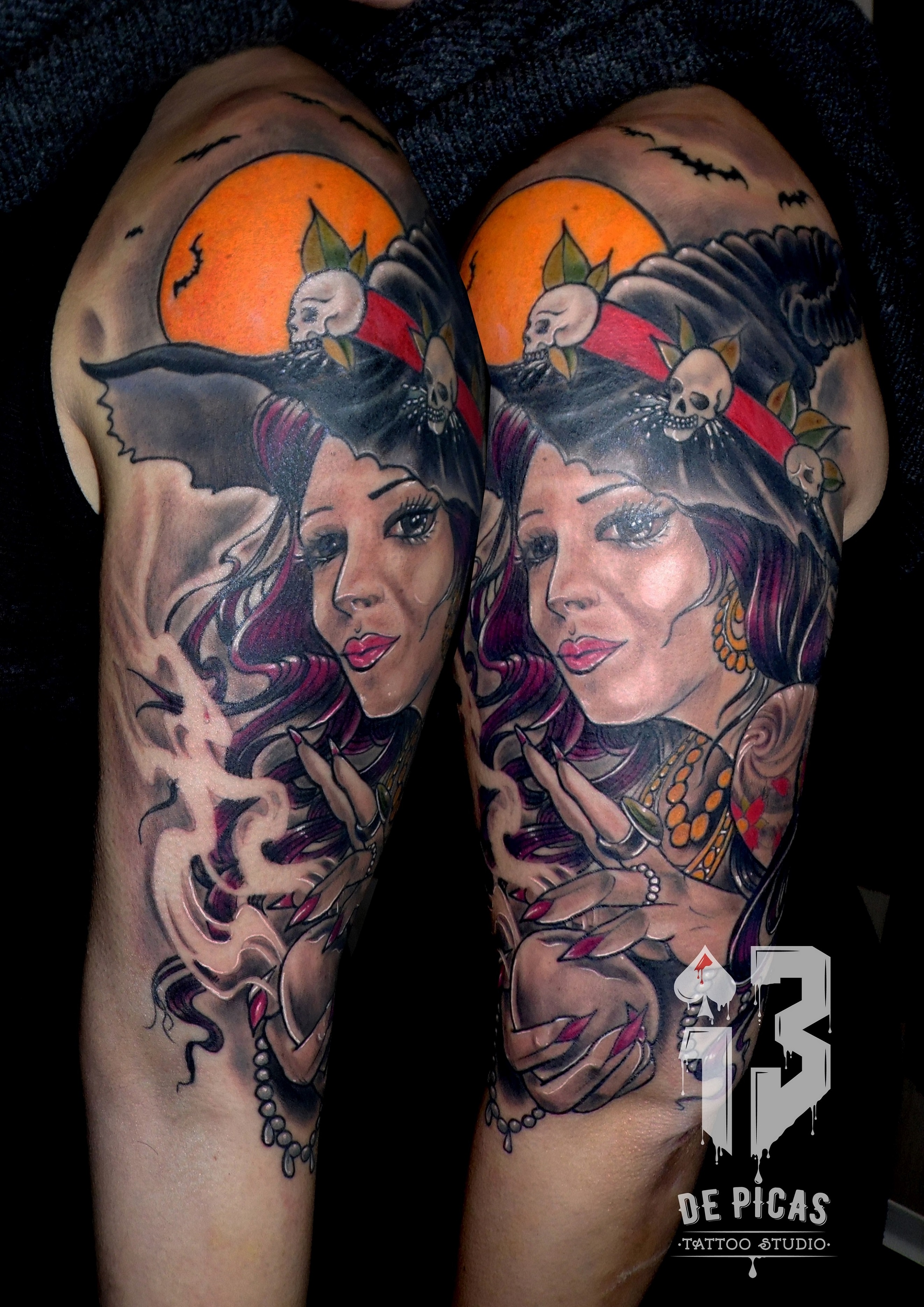 tatuaje tattoo bruja retrato color neotradicional hombro brazo chica calaveras 13depicas jaca huesca